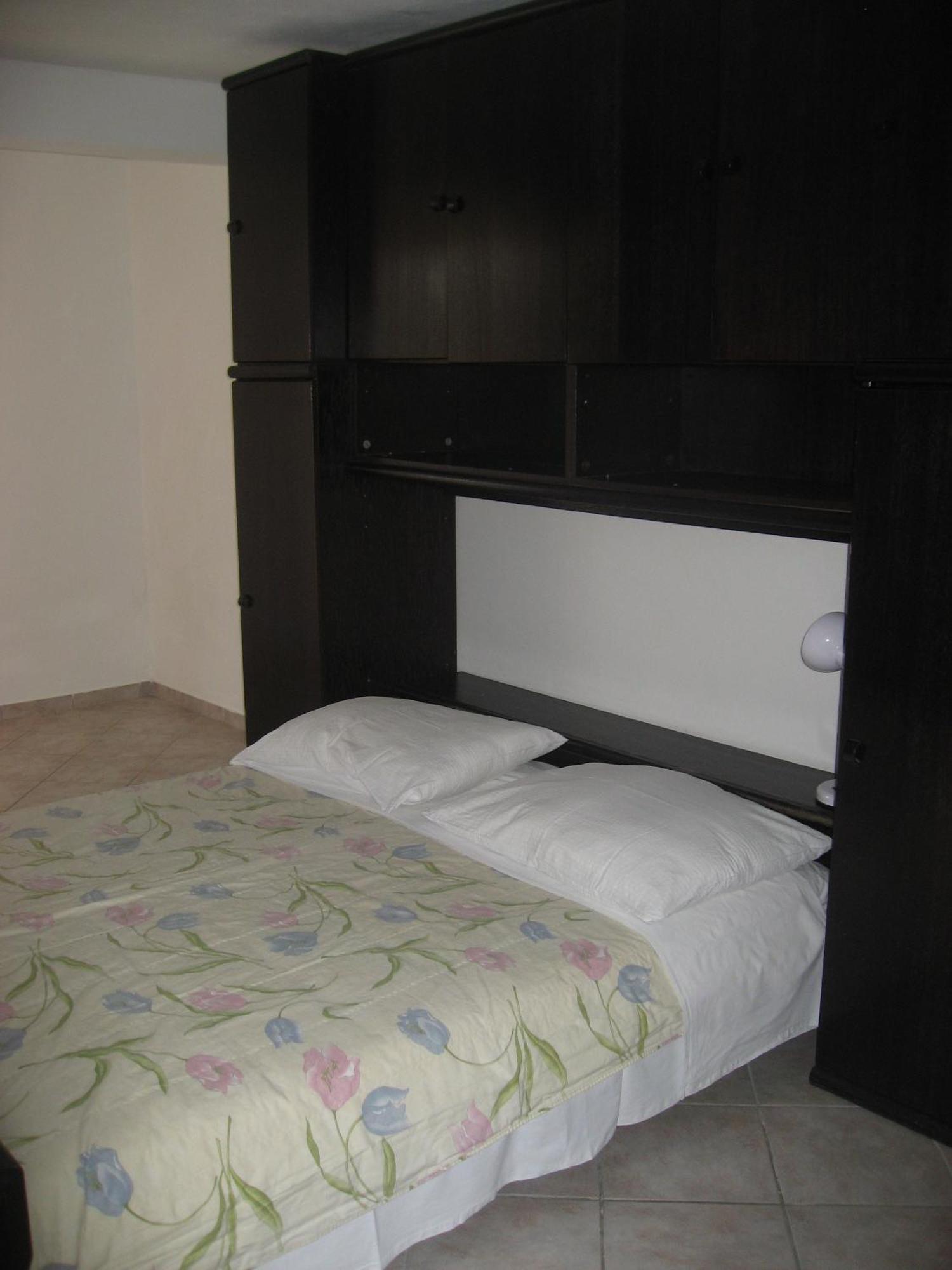 Apartments Selez ماندري المظهر الخارجي الصورة